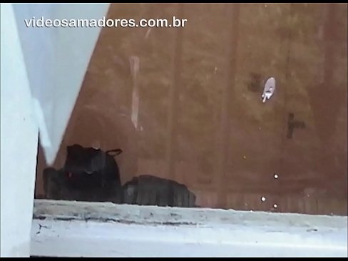 ❤️ Uzbudināts vīrietis vēro savu draudzeni ar citu puisi, ierakstot trīcēšanas video, netraucējot pārim ❤❌ Porno video pie mums ️❤
