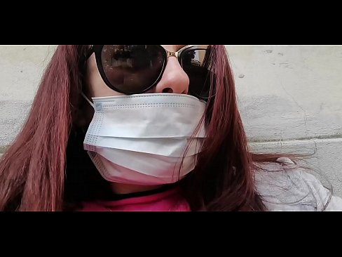 ❤️ Nicoletta atriebjas savam kaimiņam un čurā viņa garāžā (Īpaša Covid19 Itālijas karantīna) ❤❌ Porno video pie mums ️❤