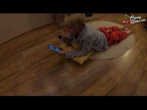 ❤️ Traks Blondīne sūc milzīgu locekli sūc un lēkā uz tā - anālais sekss ❤❌ Porno video pie mums ️❤
