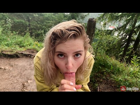 ❤️ Meitene norij spermu pēc publiska blowjoba - Eva Elfi ❤❌ Porno video pie mums ️❤